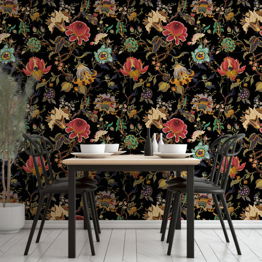 Aphrodite Noir Wallpaper In Dining Room With Black Tables And Chairs With Wooden Table Top
