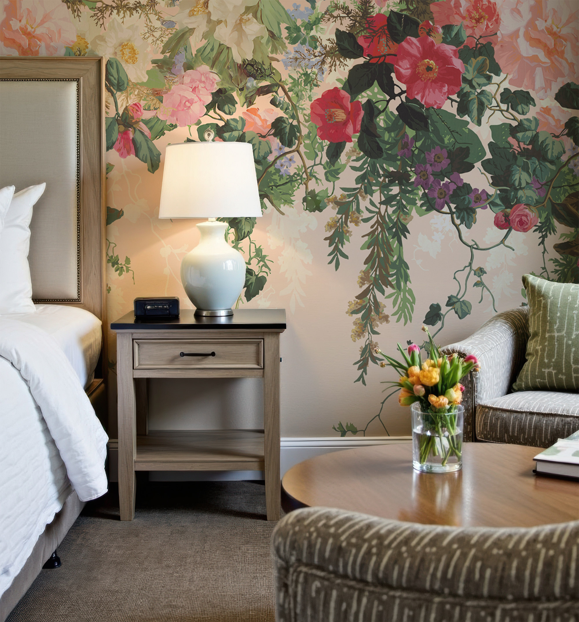 Wall Mural - Vintage Blooming Florals - Traditional Wallpaper (Paste-the-wall) - Made to Measure
